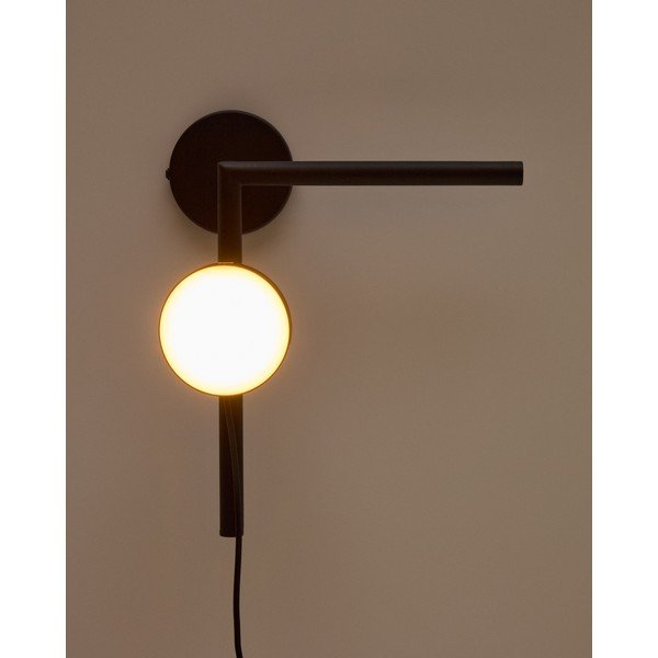 Must metallist hämardatav LED-seinavalgusti Orey - Kave Home-image-3