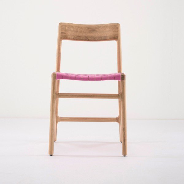 Jídelní židle z masivního dubového dřeva s růžovým sedákem Gazzda Fawn-image-4