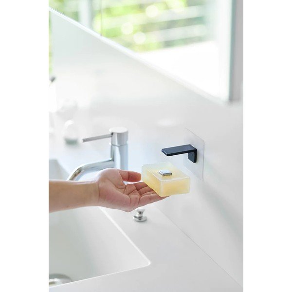 Must plastmass magnetiline seebihoidja isekleepuv Film Hook – YAMAZAKI-image-1