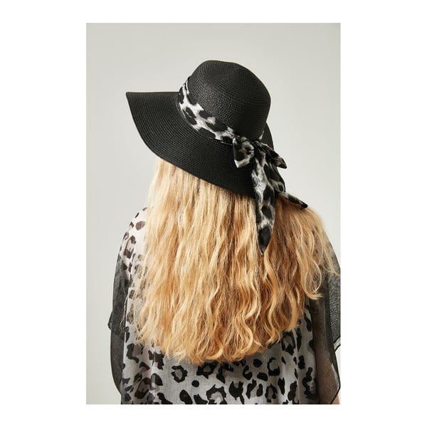 Černý dámský slaměný klobouk se stuhou Alexander McKensey Leopard