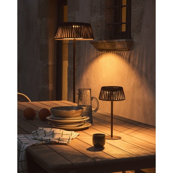 LED-laua-/kaasaskantav päikeseenergial töötav õuevalgusti (kõrgus 30 cm) Aldet - Kave Home-image-1