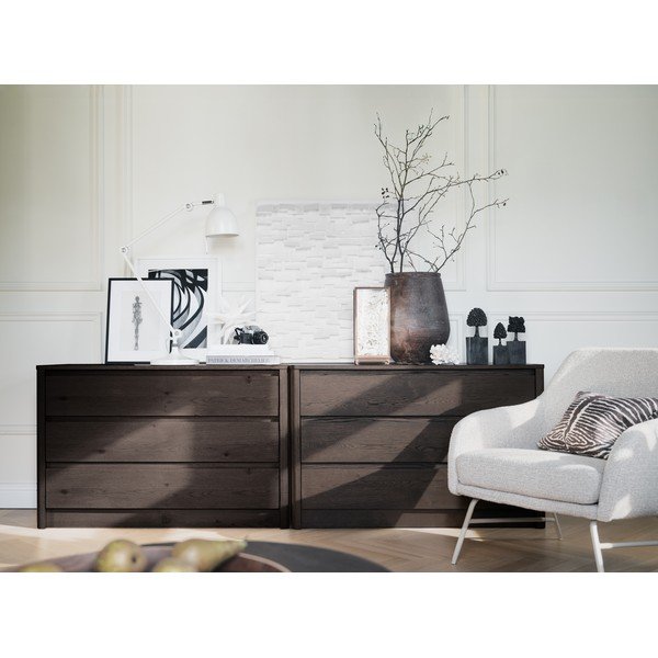 Tumeda naturaalse tammepuust kummut 110x70x45 cm Melstone - Rowico-image-3