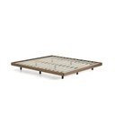 Pruun kasepuidust kaheinimesevoodi ilma peatsita ja voodipõhjaga 180x200 cm Norlen - Kave Home