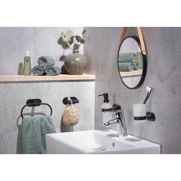 Matt mustast roostevabast terasest seinale kinnitatav vannitoatarvikute komplekt Orea - Wenko-image-1