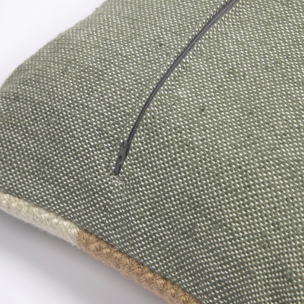 Roheline ja beež padjapüür taaskasutatud plastist, 45 x 45 cm. Leeith - Kave Home-image-2