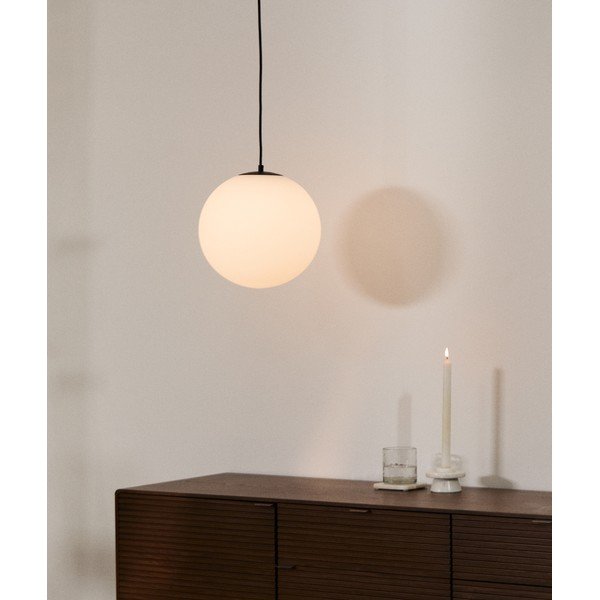 Valge/must metallist ripplamp klaasist varjuga, ø 30 cm Brisia - Kave Home-image-1