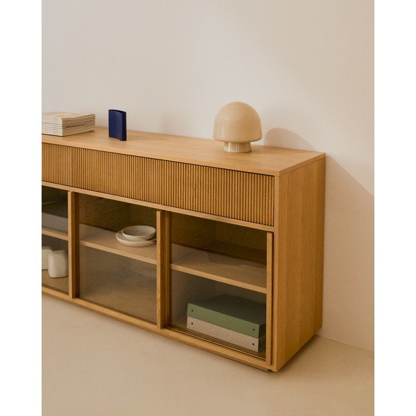 Tammespoonist lükandustega vitriinkapp 200x80x40 cm Helvine - Kave Home-image-4