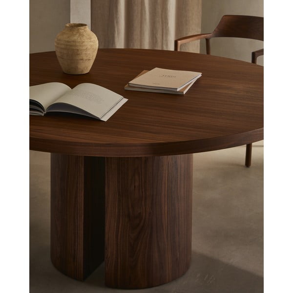 Ümmargune söögilaud pähklipuidu spoonist pealispinnaga ø 150 cm Nealy - Kave Home-image-2