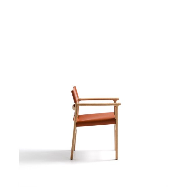 Konjakipruun söögitool saarepuidust käetugedega Jan - Kave Home-image-3