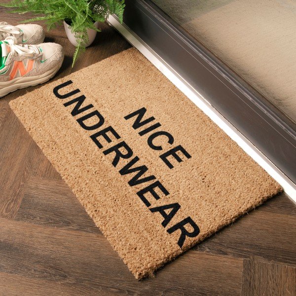 Kookoskiududest matt 40x60cm Nice Underwear - Artsy Doormats-image-1