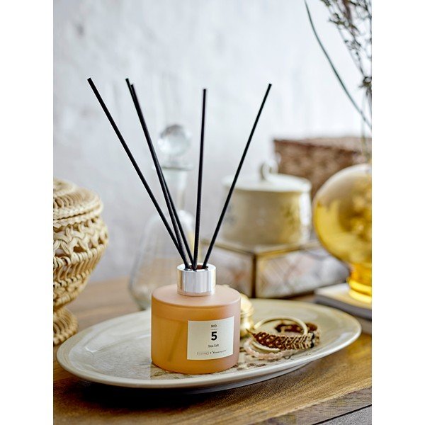 Kodulõhnastaja No. 5 Sea Salt – ILLUME x Bloomingville-image-1