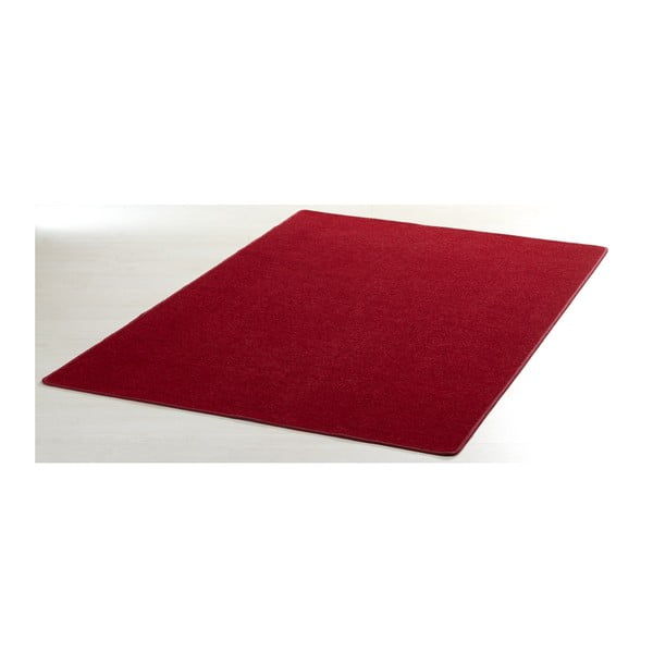 Červený koberec Nasty, 140x200 cm