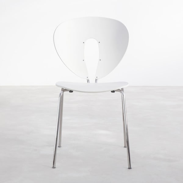 Bílá židle s lesklými chromovanými nohami Stua Globus