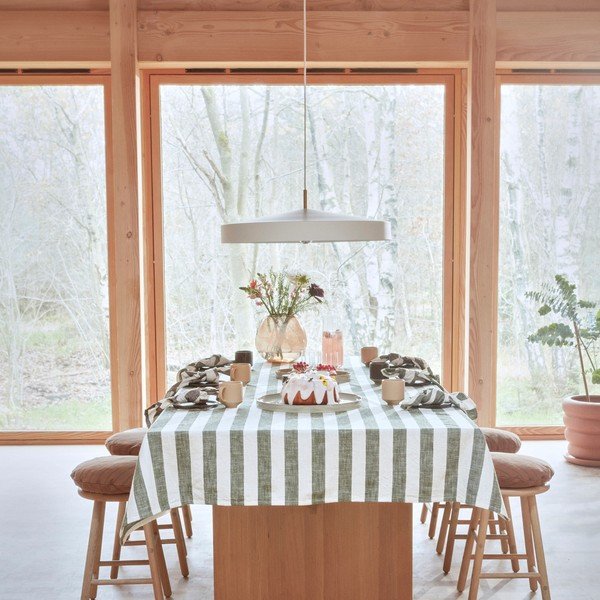 Orgaanilisest puuvillast laudlina 140x260 cm Striped - OYOY Living Design-image-1
