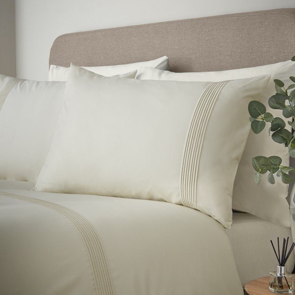 Kreemikas kaheinimese voodipesu 200x200 cm Pintuck Easy Iron Percale - Catherine Lansfield-image-2
