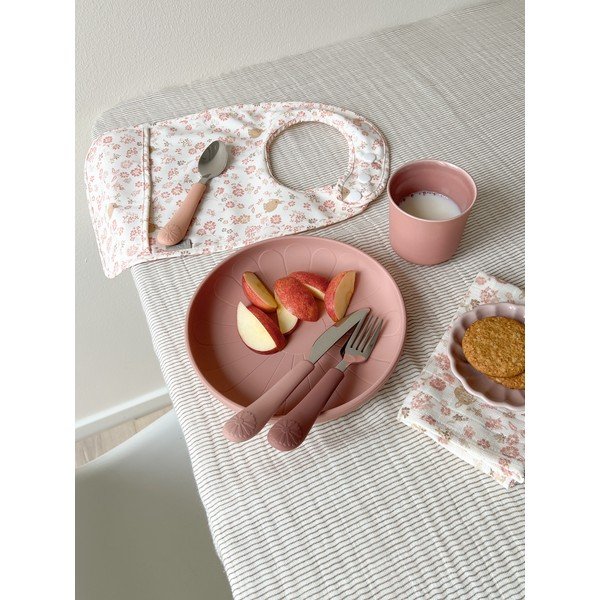 3-osaline punane/lõhevärvi silikoonist laste söögiriistade komplekt Rose Mix - Cam Cam Copenhagen-image-3