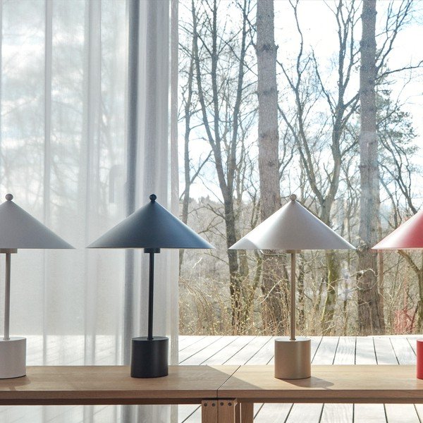 Punane metallist laualamp (kõrgus 50 cm) Kasa - OYOY Living Design-image-3