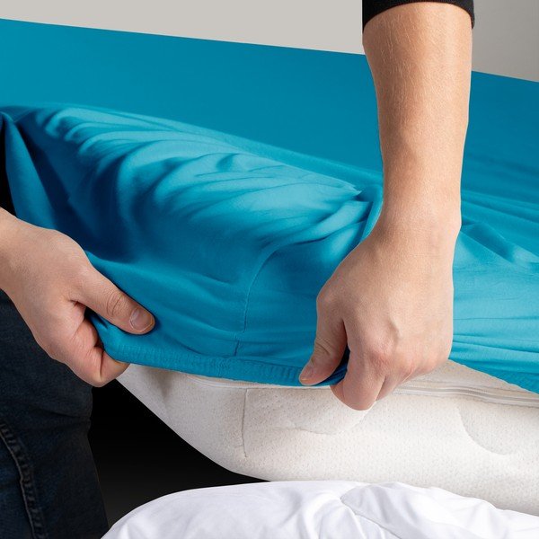 Sinine trikotaažist kummiga lina 90x200 cm Amber - Restilo-image-1