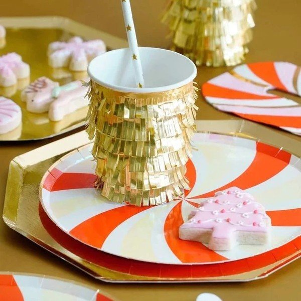 Ühekordsed pabertopsid 8tk komplektis Gold Fringe Party - Meri Meri-image-1