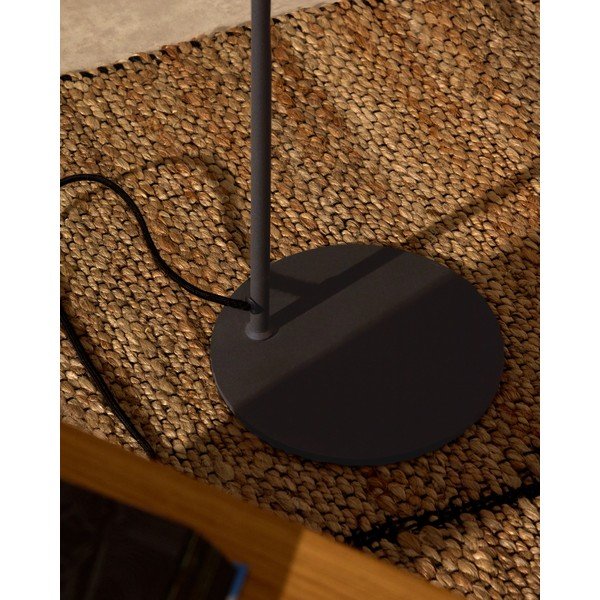 Must põrandalamp (kõrgus 147 cm) Manie - Kave Home-image-3