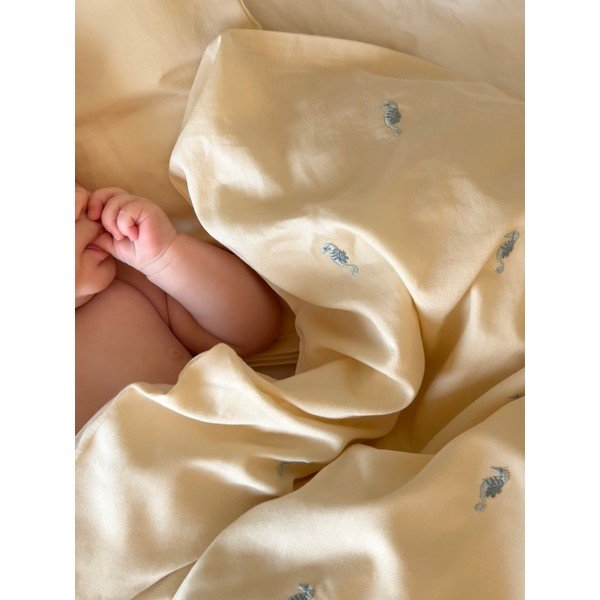 Helekollane orgaanilisest puuvillast beebide voodipesu 70x100 cm Sea Garden - Cam Cam Copenhagen-image-1