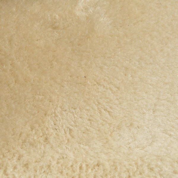 Kraapimispuu kassidele - Love Story-image-1