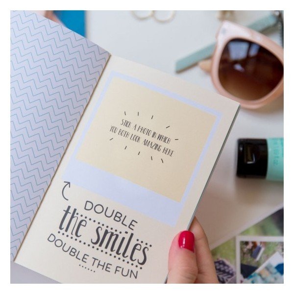 Dárková kniha pro přátele Mr. Wonderful A book of our stories-image-1