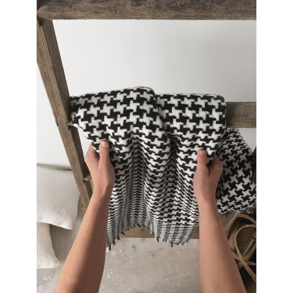 Must-valge ruuduline kikerdusmustriga muster , 140 x 180 cm Pearls - Euromant-image-1