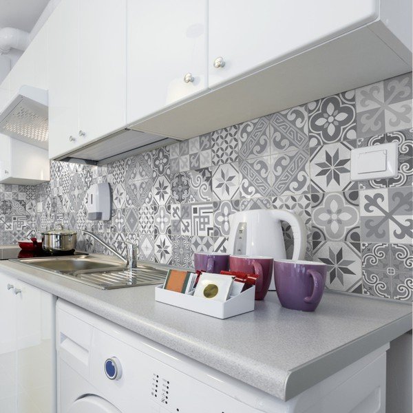 Sada 24 nástěnných samolepek Ambiance Wall Decal Cement Tiles Azulejos Micalina, 10 x 10 cm-image-1