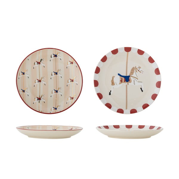 Kreemid jõulumotiiviga magustoidutaldrikud, 2 tk komplektis ø 16 cm Merry-go-round - Bloomingville