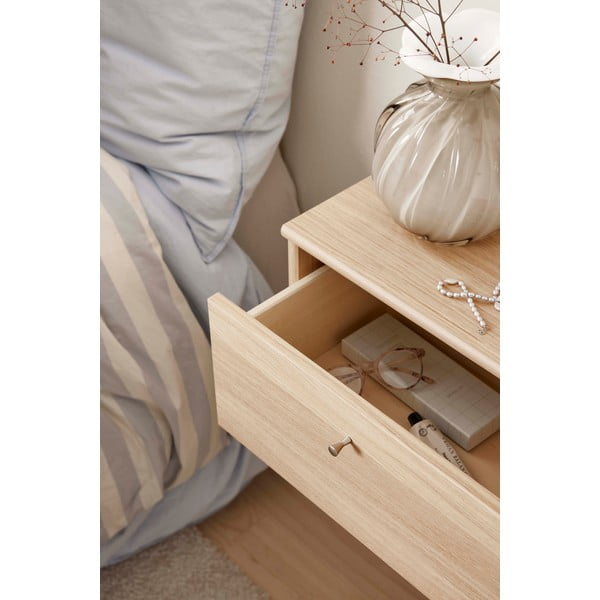 Rippuv öökapp koos riiulitega tammepuidust dekooriga Mistral - Hammel Furniture-image-4