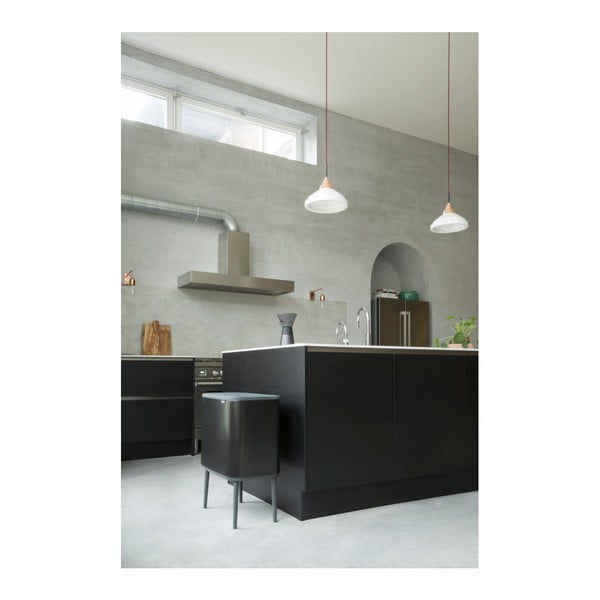 Matt must puutetundlik terasest prügikast 36 l Bo Touch Bin – Brabantia-image-1