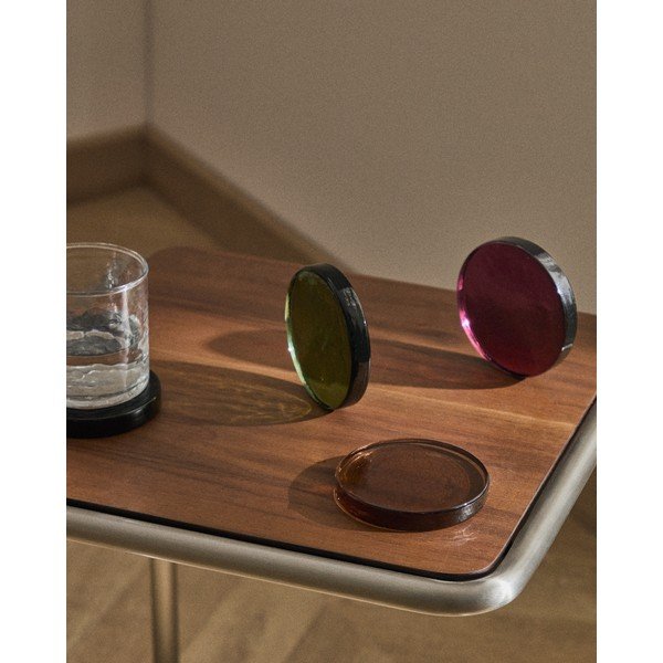 Tumepruun klaasist alus Obila - Kave Home-image-1