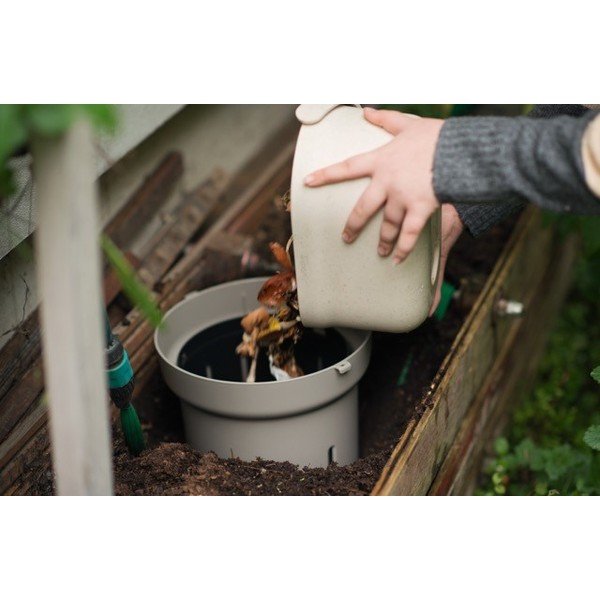 Hallikaspruun komposter - Plastia-image-4