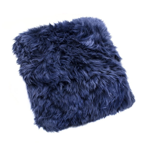 Tmavě modrý polštář z ovčí kožešiny Royal Dream Sheepskin, 30 x 30 cm