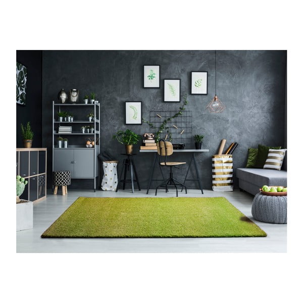 Zelený koberec Universal Khitan Liso Verde, 57 x 110 cm