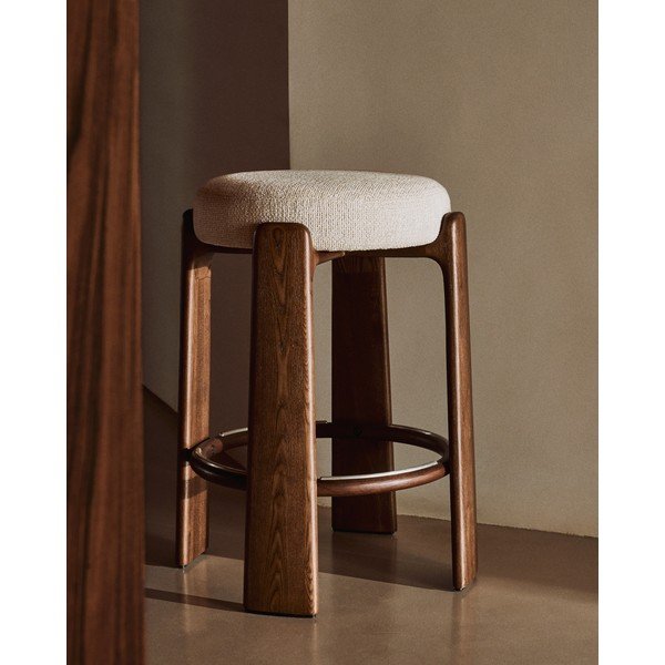 Beež saarepuidust baaritool (istme kõrgus 65 cm) Granite - Kave Home-image-1