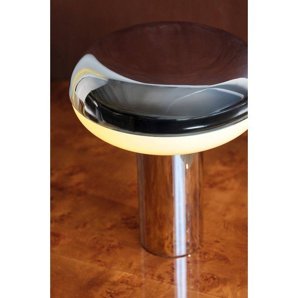 Läikiv hõbedane metallist laualamp (kõrgus 32 cm) Paneta - Jotex-image-1