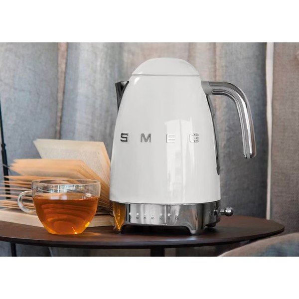 Valge roostevabast terasest veekeetja 1,7 l Retro Style - SMEG-image-1