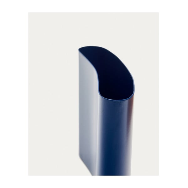 Metallist küünlajalg Mistra - Kave Home-image-3