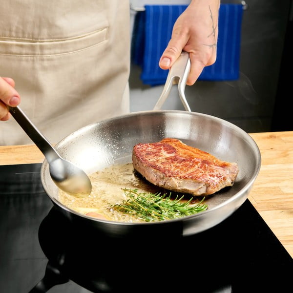 Roostevabast terasest pann ø 26 cm Lucca 3.0 - FABINI-image-1