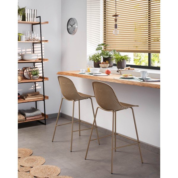 Beež metallist/plastikust aia baaritool Quinby - Kave Home-image-4