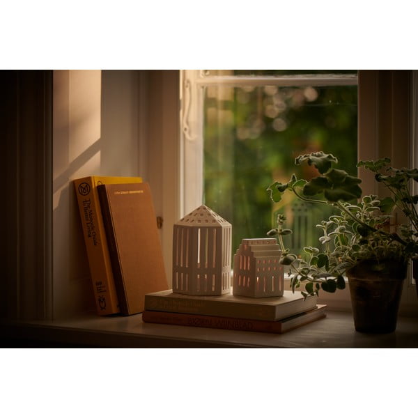 Valge keraamiline latern Pikk kirik, kõrgus 10 cm Urbania Lighthouse Long Church - Kähler Design-image-2