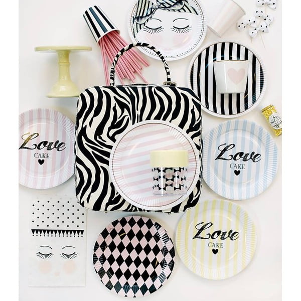 Termoska Miss Étoile Rose Hearts, objem 0,5 l-image-2