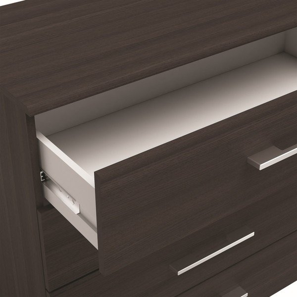 Tmavá  komoda v dekoru dubového dřeva New York -image-3