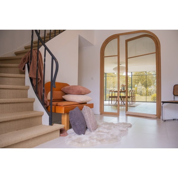 Mikroplüüsist dekoratiivpadi 45x45 cm Cocoon - Tiseco Home Studio-image-1