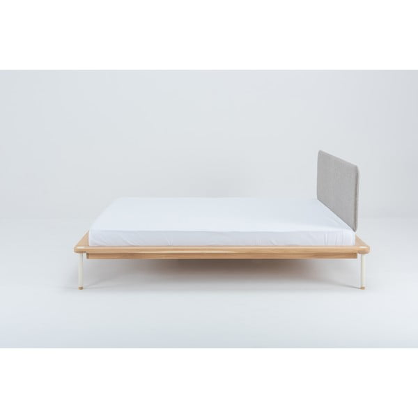 Hall/loomulik tammepuust kaheinimesevoodi koos võrega 140x200 cm Fina - Gazzda-image-4