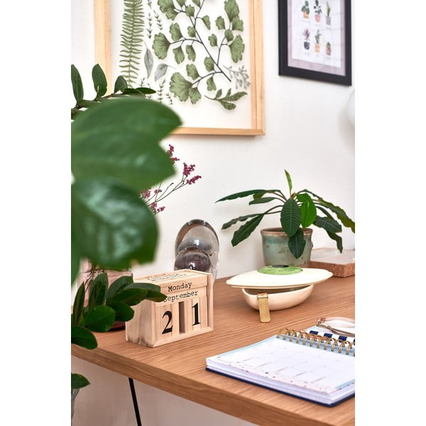 Puidust kalender kalender - Bloomingville-image-1