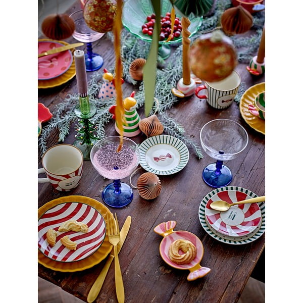 Punased-kreemid jõulumotiiviga keraamikast magustoidutaldrikud, 2 tk komplektis ø 12,5 cm Yule - Bloomingville-image-2