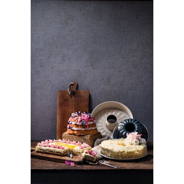 Keraamilise pinnaga terasest koogivorm, ø 22 cm - Dr. Oetker-image-1